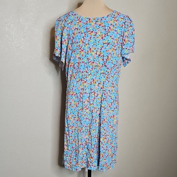 LOFT Blue Floral Flutter Sleeve Dress 8 - Picture 2 of 9